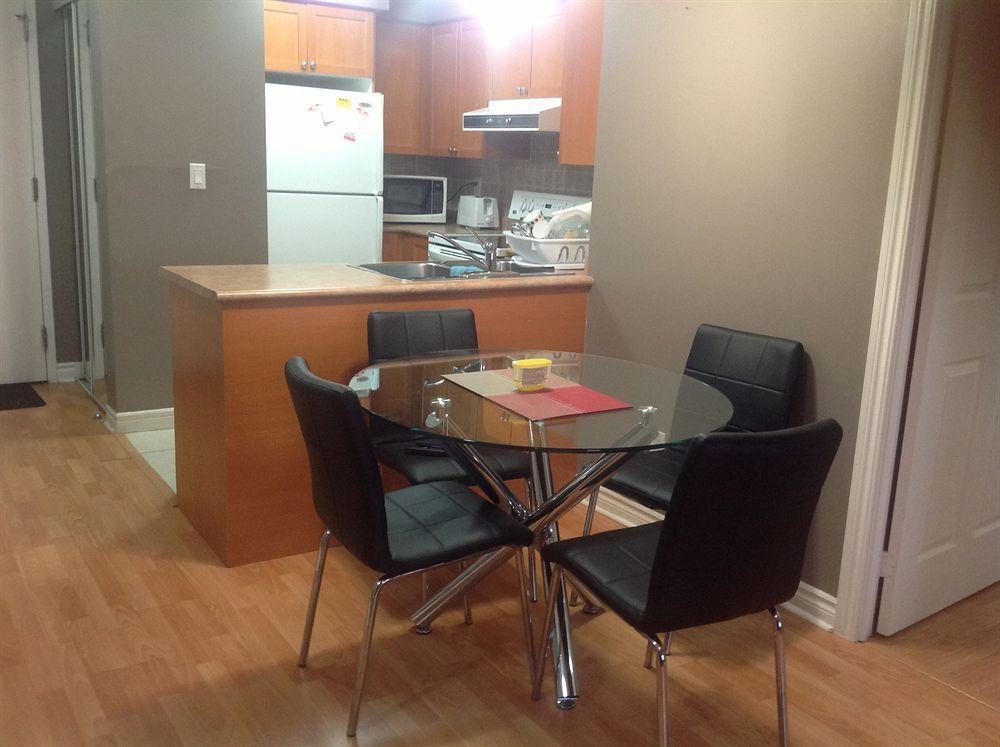 Oxford Furnished Apartments, Mississauga Exterior photo