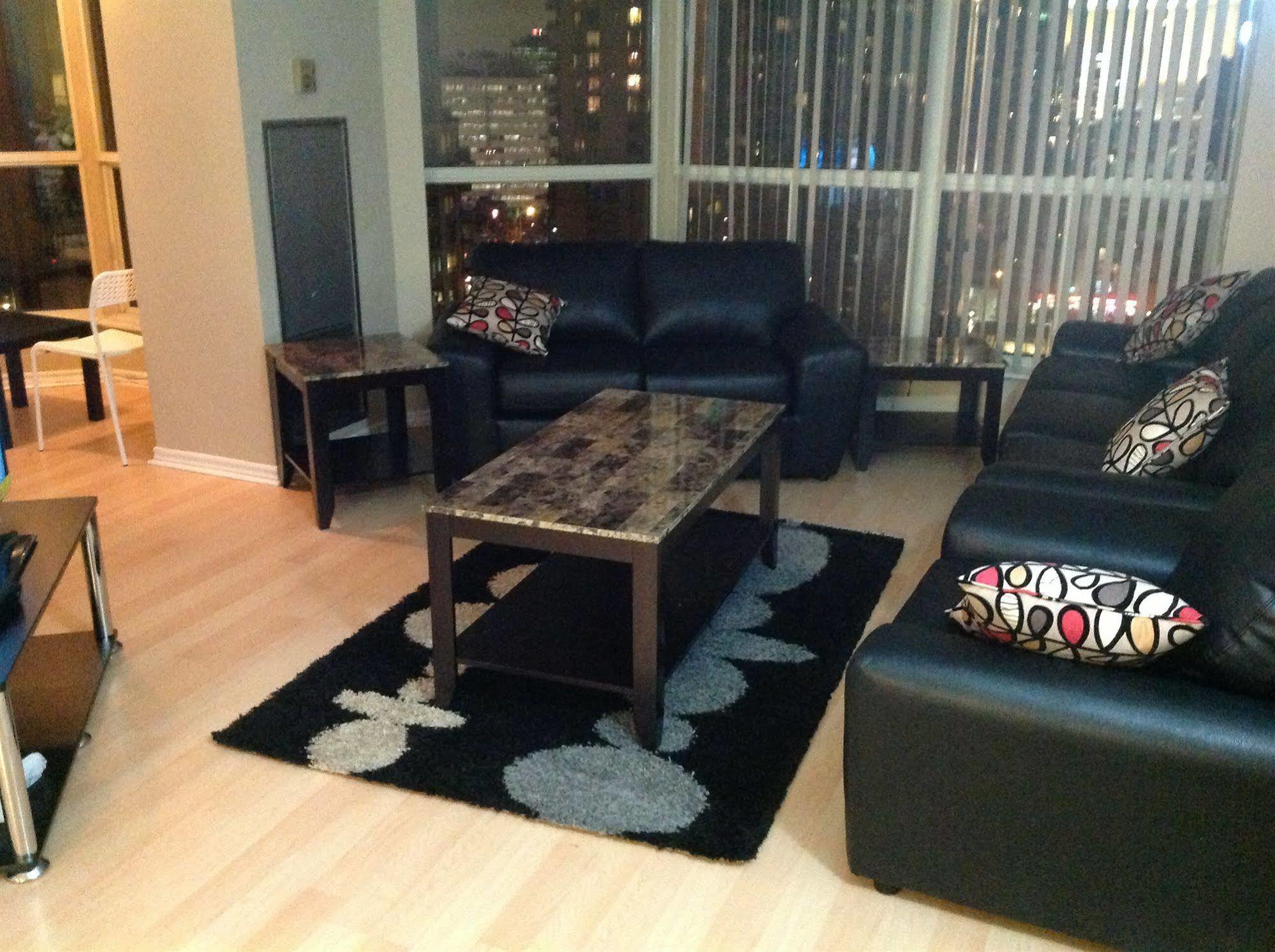 Oxford Furnished Apartments, Mississauga Exterior photo