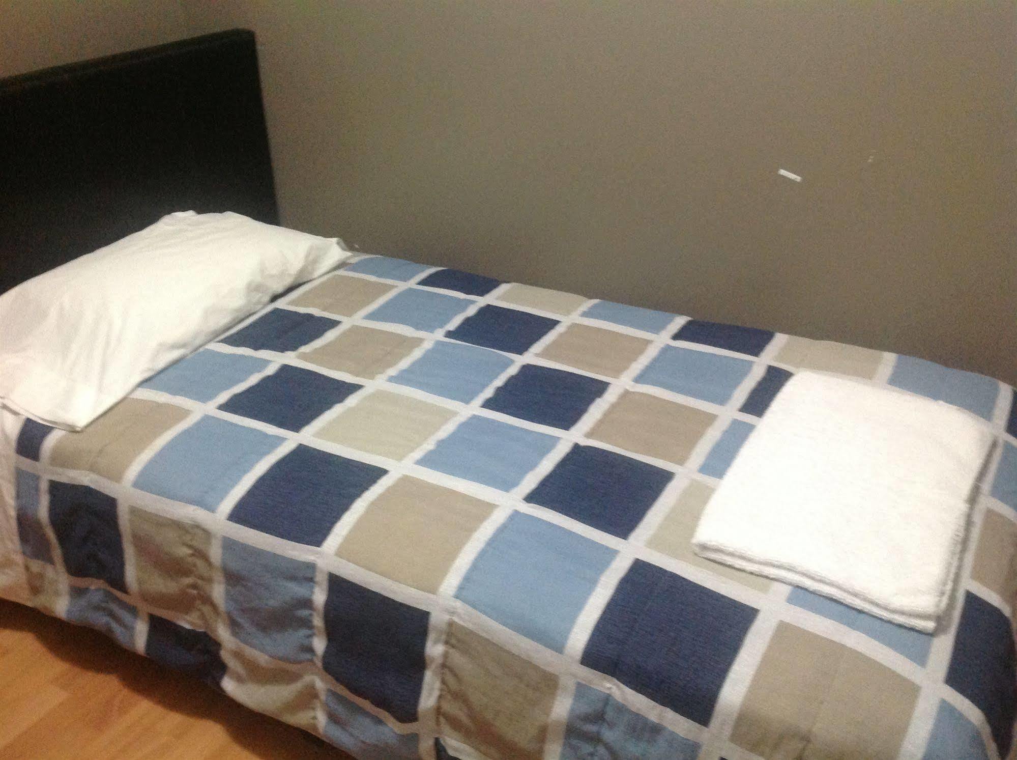 Oxford Furnished Apartments, Mississauga Exterior photo